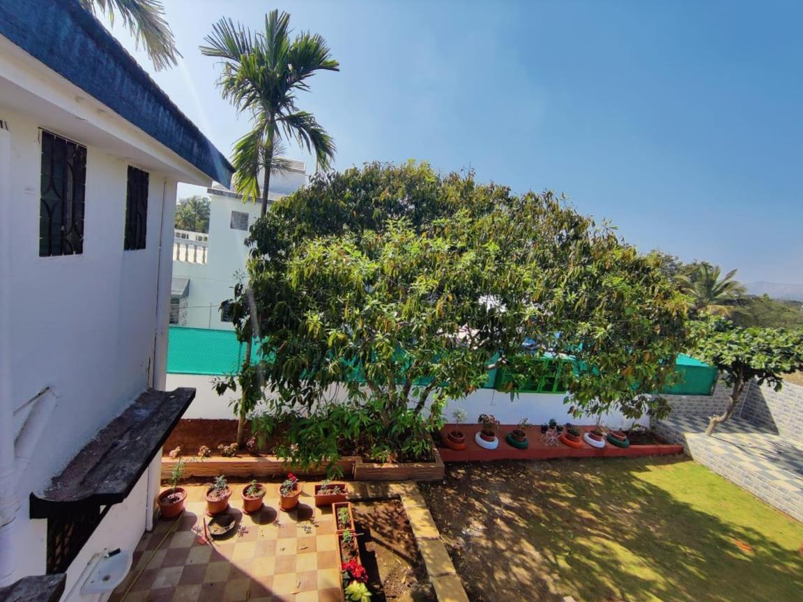Rose Villa Лонавала Экстерьер фото
